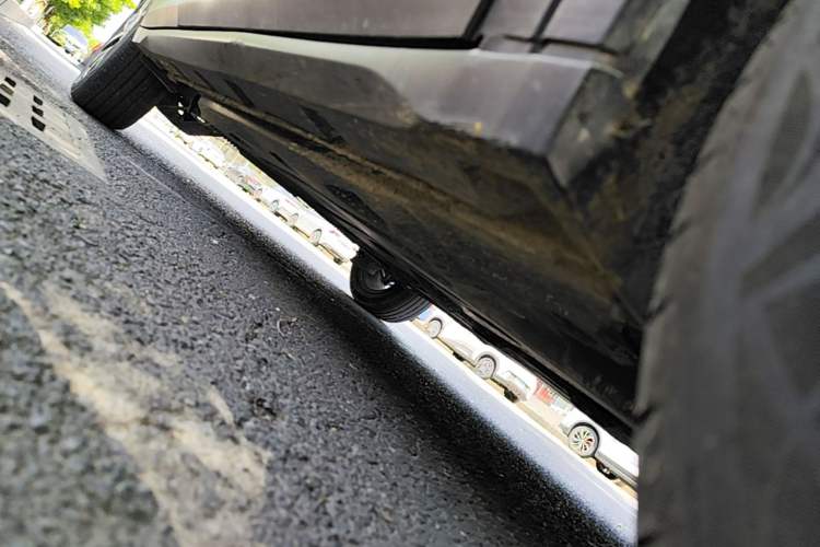 Used Skoda Kamiq 2020 1.5L Automatic Comfort Edition Right Side Sill