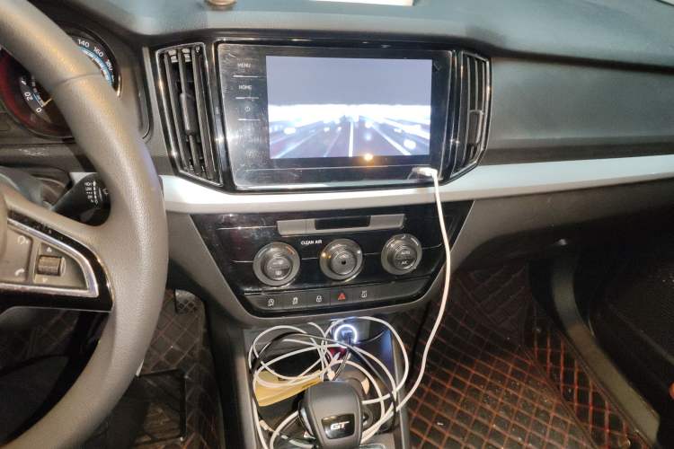 Used Skoda Kamiq 2020 Facelifted GT 1.5L Automatic Flagship Version China VI Standard Audio And AC Panel