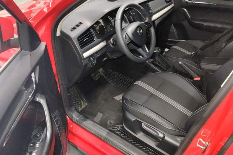 Used Skoda Kamiq 2020 GT 1.5L Automatic Comfort Edition China VI Standard Driver Seat