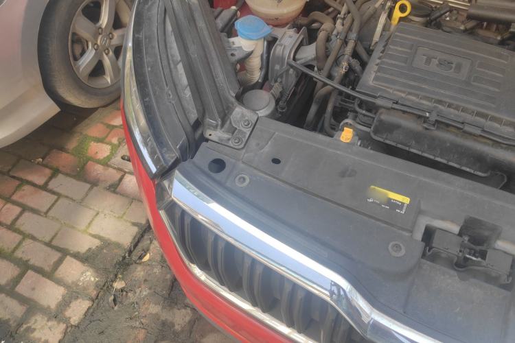 Used Skoda Kamiq 2020 GT TSI 230 DSG Comfort Edition China VI standard Engine Bay Right