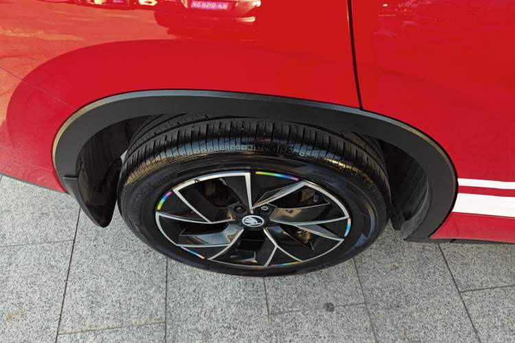 Used Skoda Kamiq 2020 Facelifted GT TSI 230 DSG Flagship Edition China VI Standard Exterior 2