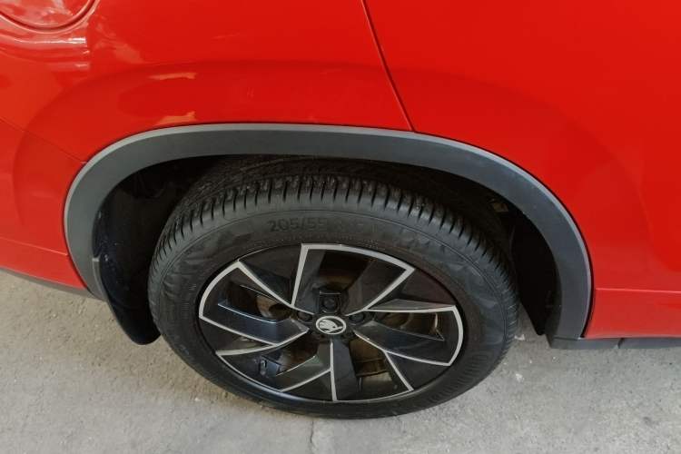 Used Skoda Kamiq 2020 GT TSI 230 DSG Flagship Edition China VI standard Exterior 8