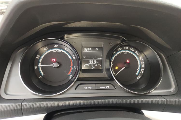 Used Skoda Kamiq 2020 GT 1.5L Automatic Comfort Edition China VI Standard Instrument Cluster