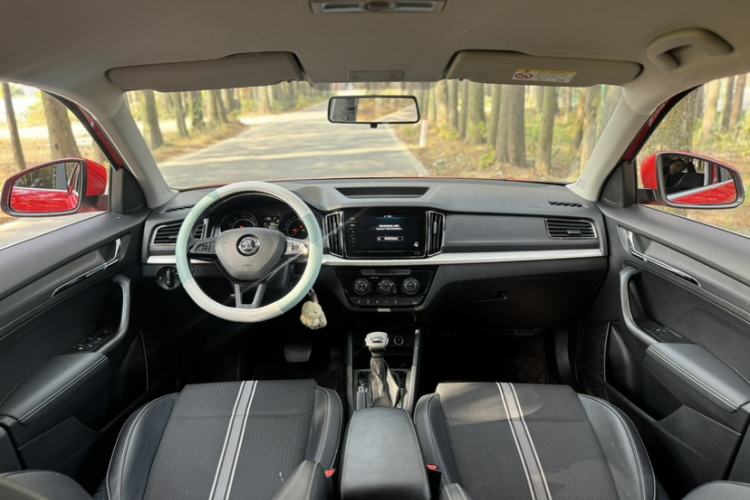 Used Skoda Kamiq 2020 GT 1.5L Automatic Comfort Edition China VI Standard Interior 2