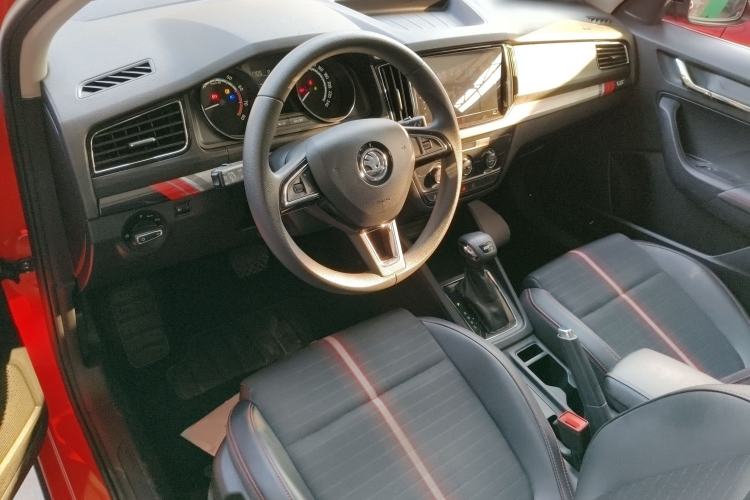 Used Skoda Kamiq 2020 GT TSI 230 DSG Flagship Edition China VI standard Interior 2