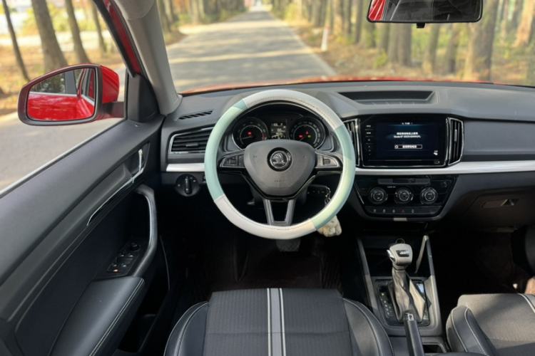 Used Skoda Kamiq 2020 GT 1.5L Automatic Comfort Edition China VI Standard Interior 6
