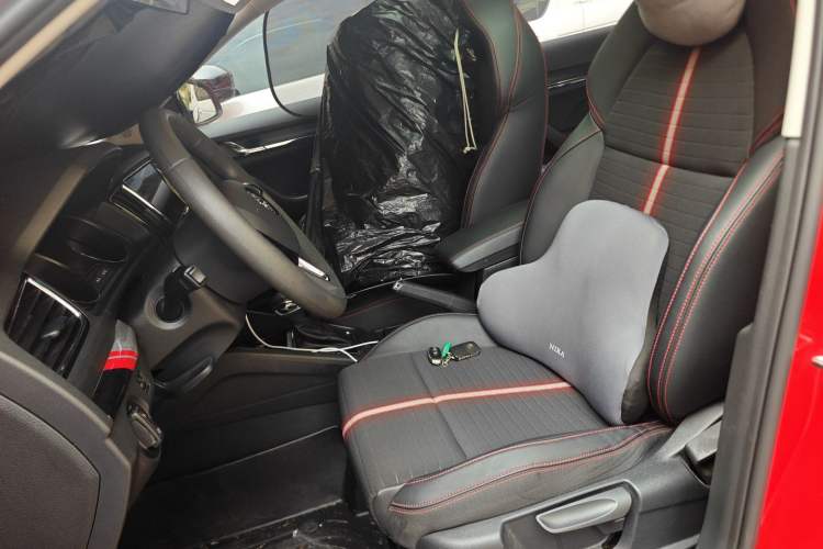 Used Skoda Kamiq 2020 GT 1.5L Automatic Flagship Model China VI Standard Left Front Seat