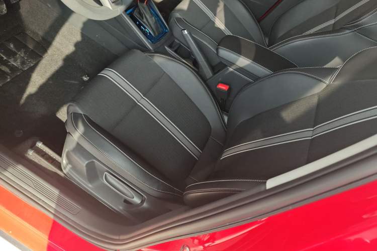 Used Skoda Kamiq 2020 GT TSI 230 DSG Comfort Edition China VI standard Left Front Seat