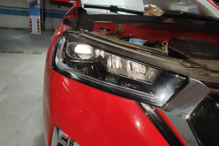 Used Skoda Kamiq 2020 Facelifted GT 1.5L Automatic Flagship Version China VI Standard Right Front Headlight