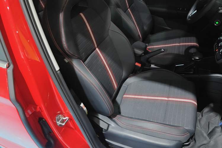 Used Skoda Kamiq 2020 GT 1.5L Automatic Flagship Model China VI Standard Right Front Seat