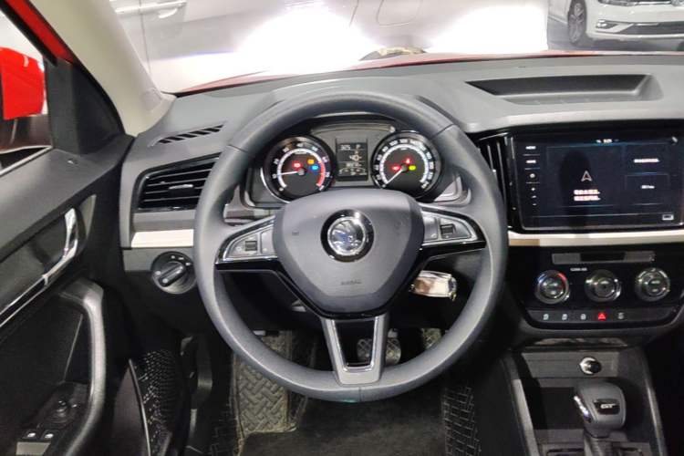 Used Skoda Kamiq 2020 GT 1.5L Automatic Comfort Edition China VI Standard Steering Wheel