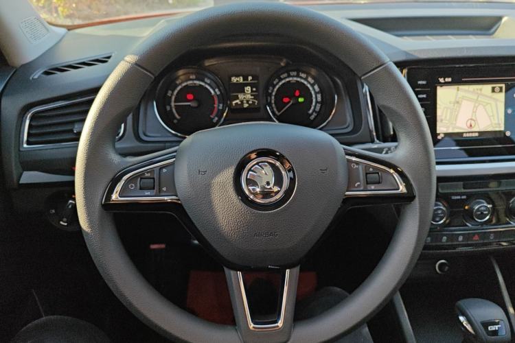 Used Skoda Kamiq 2020 Facelifted GT TSI 230 DSG Flagship Edition China VI Standard Steering Wheel