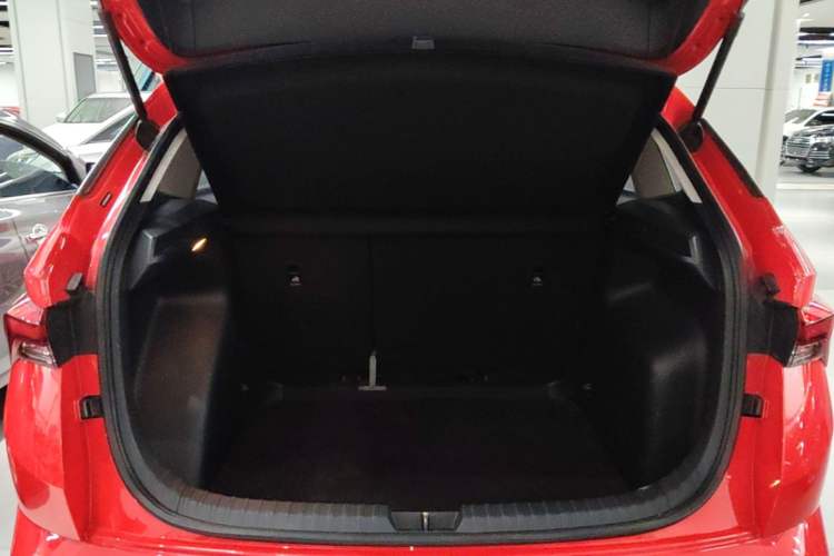 Used Skoda Kamiq 2020 GT 1.5L Automatic Comfort Edition China VI Standard Trunk