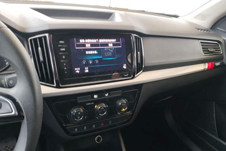 Used Skoda Kamiq 2020 Facelifted GT 1.5L Automatic Flagship Version China VI Standard Audio And AC Panel