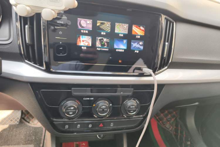 Used Skoda Kamiq 2020 Facelifted GT 1.5L Automatic Flagship Version China VI Standard Audio And AC Panel