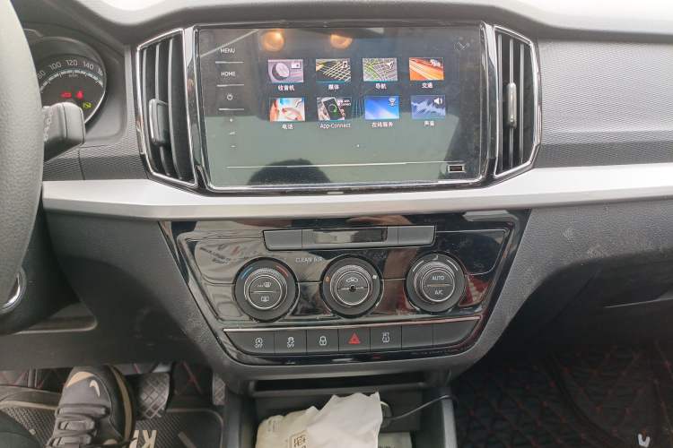 Used Skoda Kamiq 2020 GT TSI 230 DSG Flagship Edition China VI standard Audio And AC Panel