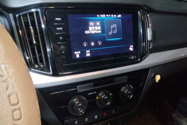 Used Skoda Kamiq 2020 GT 1.5L Automatic Flagship Model China VI Standard Audio And AC Panel