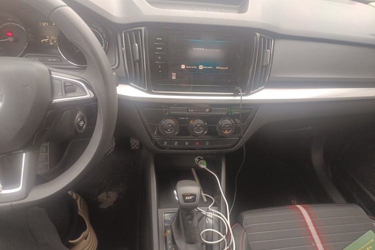 Used Skoda Kamiq 2020 GT TSI 230 DSG Flagship Edition China VI standard Audio And AC Panel
