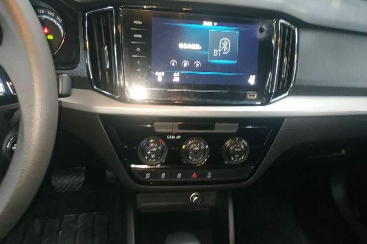 Used Skoda Kamiq 2020 GT 1.5L Automatic Flagship Model China VI Standard Audio And AC Panel