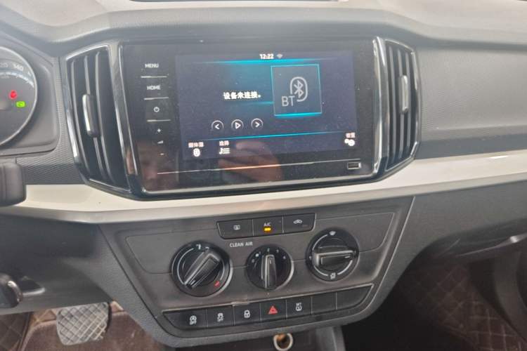 Used Skoda Kamiq 2020 1.5L Automatic Standard Edition Audio And AC Panel