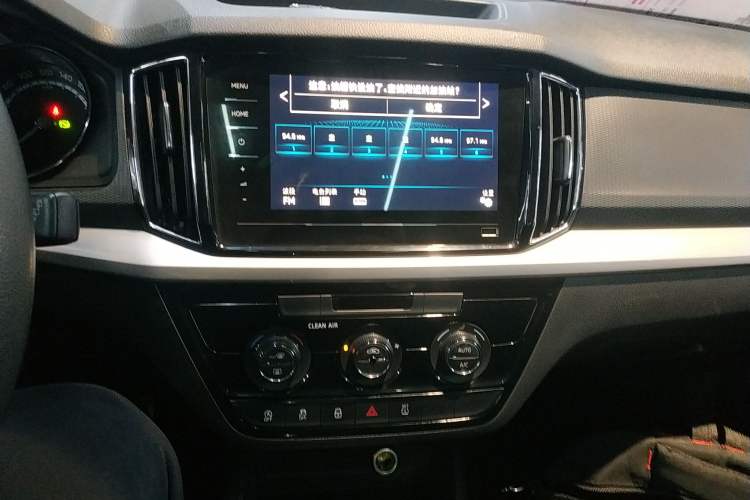 Used Skoda Kamiq 2020 GT 1.5L Automatic Flagship Model China VI Standard Audio And AC Panel