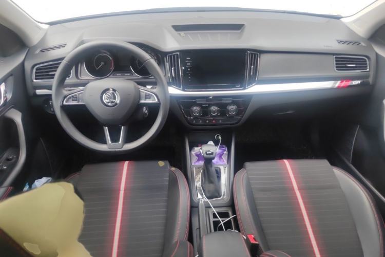 Used Skoda Kamiq 2020 Facelifted GT 1.5L Automatic Flagship Version China VI Standard Center Console