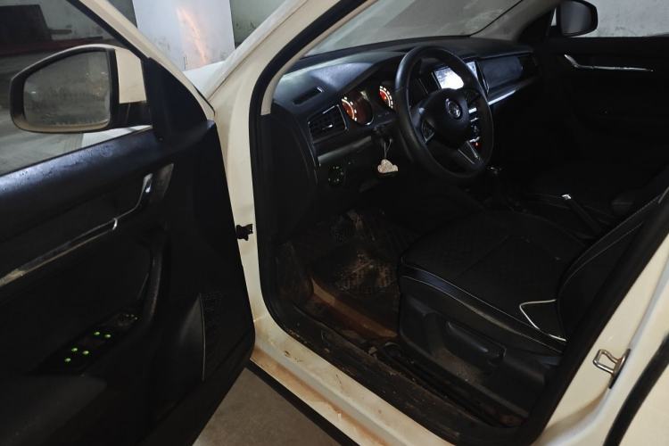 Used Skoda Kamiq 2020 1.5L Automatic Comfort Edition Driver Seat