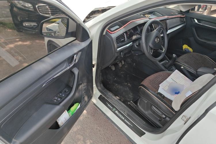Used Skoda Kamiq 2020 1.5L Manual Comfort Edition Driver Seat