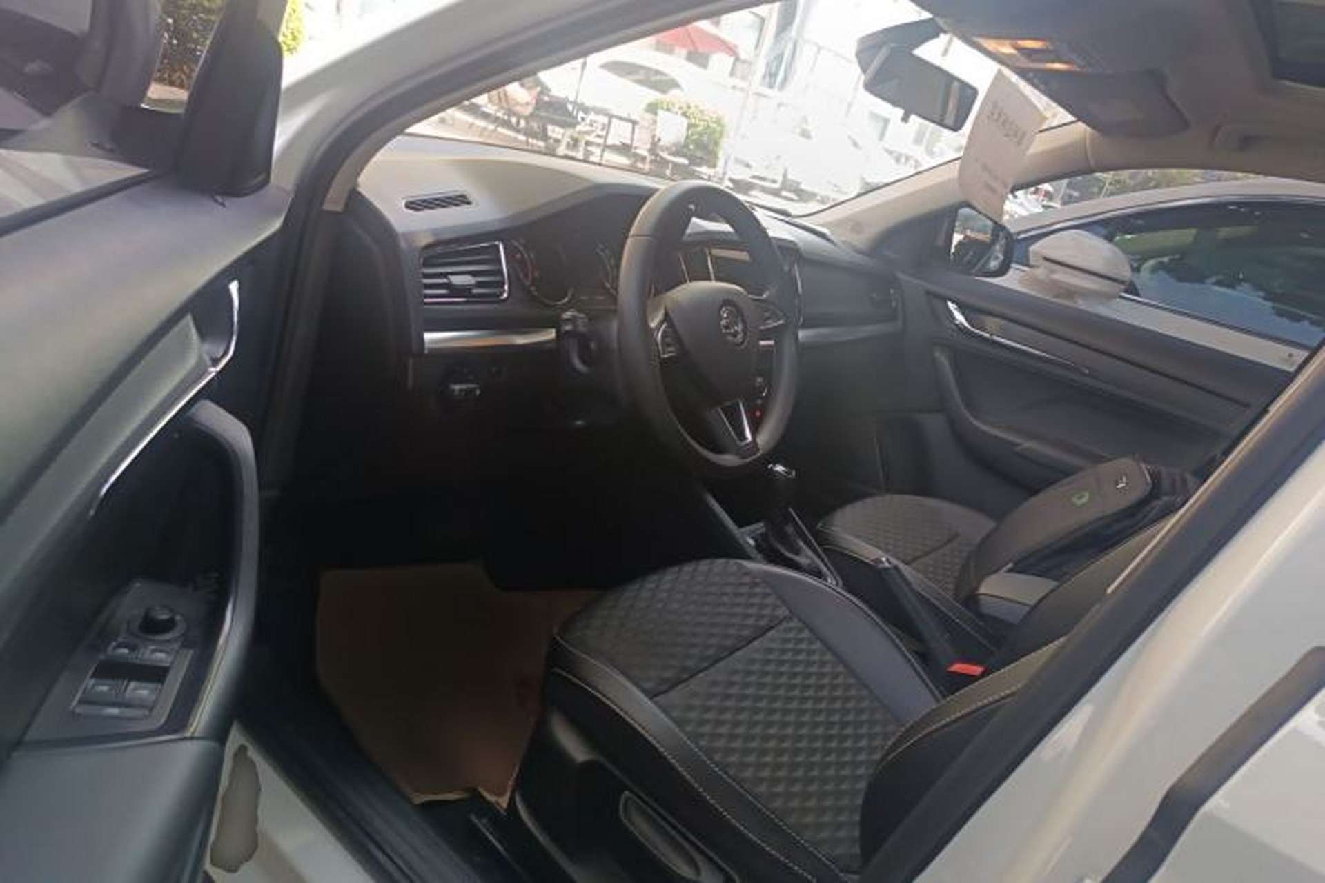 Used Skoda Kamiq 2020 1.5L Automatic Comfort Edition Driver Seat