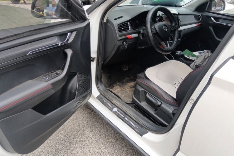 Used Skoda Kamiq 2020 GT TSI 230 DSG Flagship Edition China VI standard Driver Seat