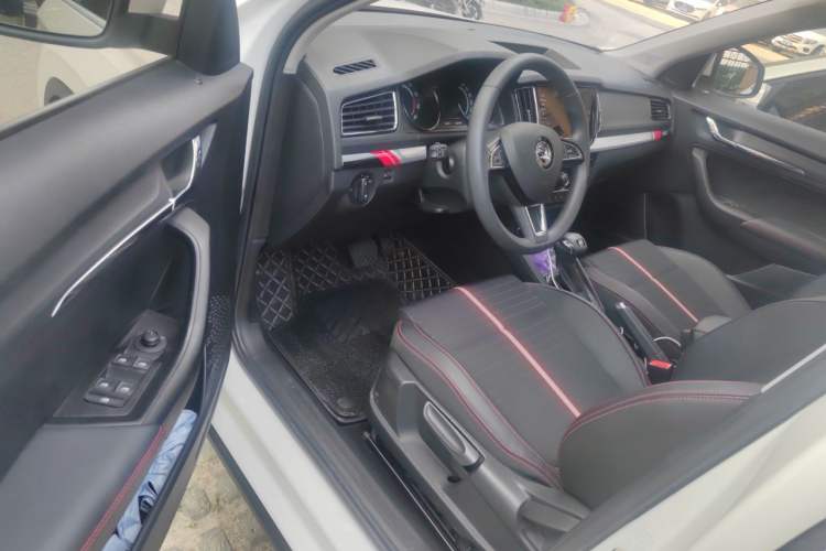 Used Skoda Kamiq 2020 Facelifted GT 1.5L Automatic Flagship Version China VI Standard Driver Seat
