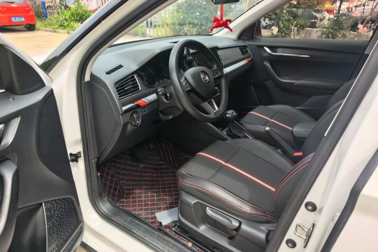 Used Skoda Kamiq 2020 GT 1.5L Automatic Flagship Model China VI Standard Driver Seat
