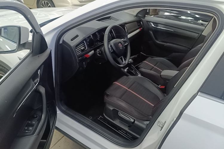 Used Skoda Kamiq 2020 Facelifted GT 1.5L Automatic Flagship Version China VI Standard Driver Seat