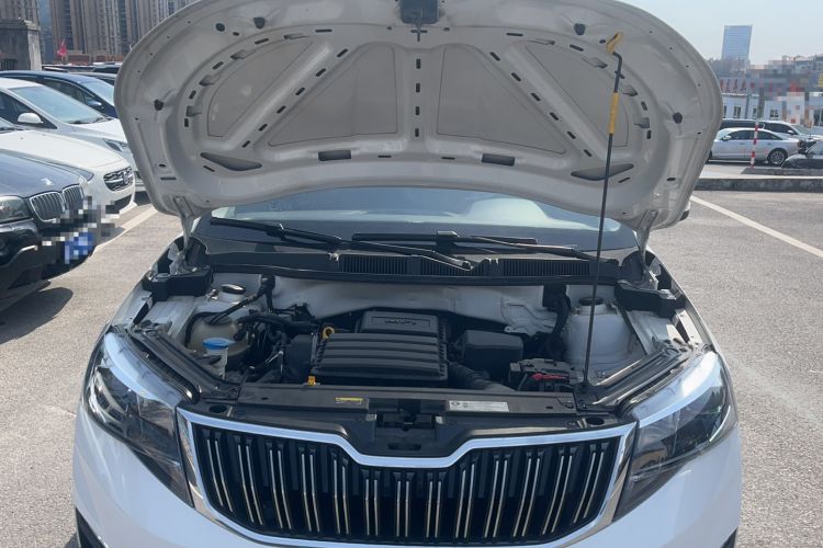 Used Skoda Kamiq 2020 1.5L Automatic Comfort Edition Engine Bay