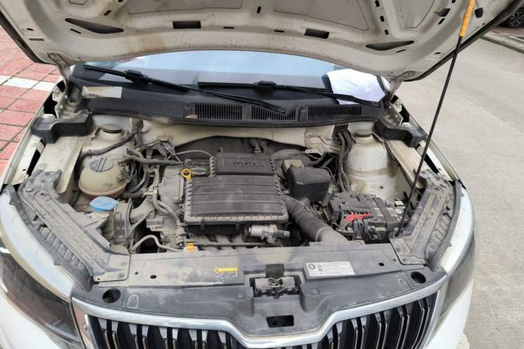 Used Skoda Kamiq 2020 1.5L Automatic Comfort Edition Engine Bay