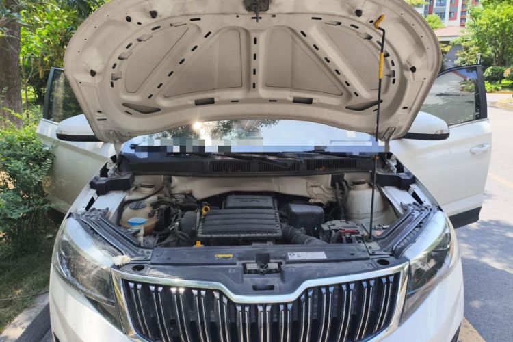 Used Skoda Kamiq 2020 1.5L Automatic Comfort Edition Engine Bay