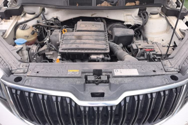 Used Skoda Kamiq 2020 1.5L Automatic Comfort Edition Engine Bay
