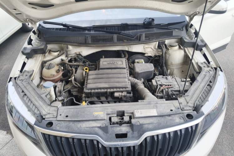 Used Skoda Kamiq 2020 1.5L Automatic Standard Edition Engine Bay