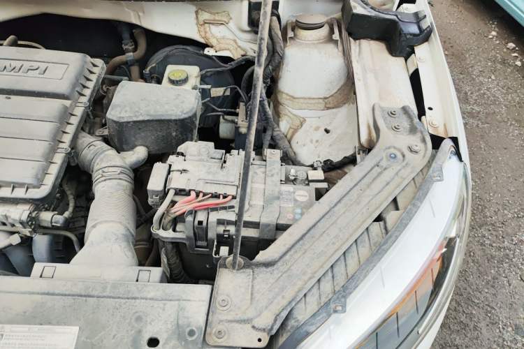 Used Skoda Kamiq 2020 1.5L Automatic Standard Edition Engine Bay Left
