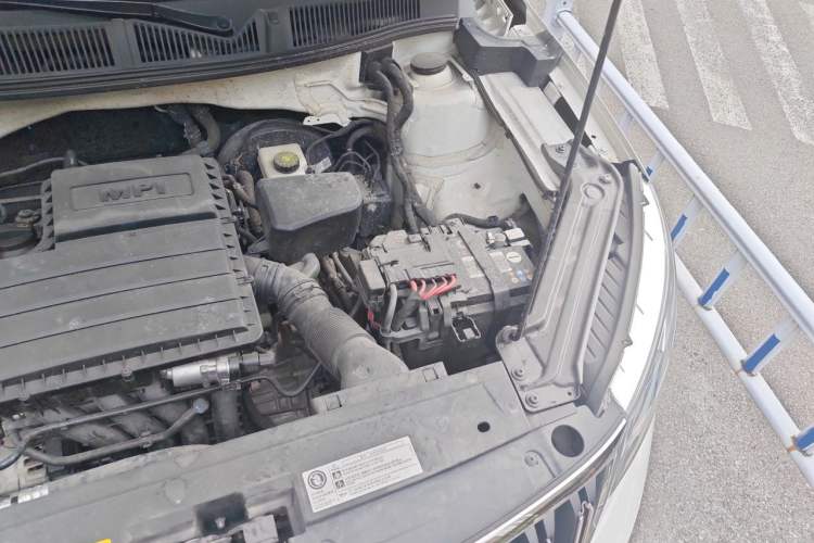 Used Skoda Kamiq 2020 1.5L Automatic Standard Edition Engine Bay Left