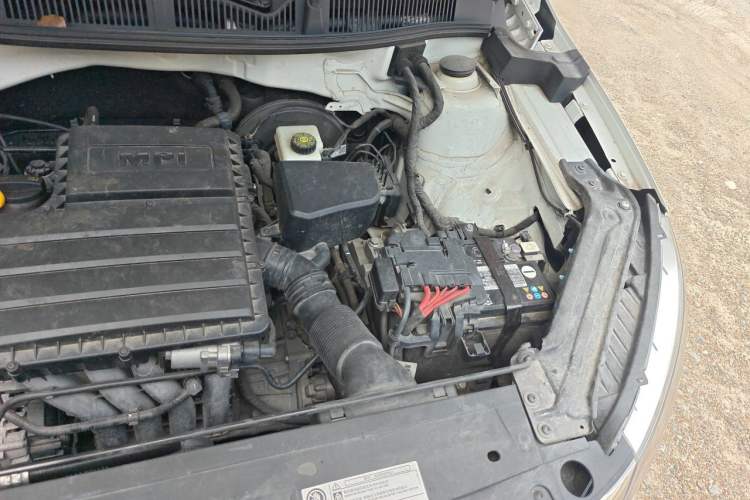 Used Skoda Kamiq 2020 1.5L Automatic Comfort Edition Engine Bay Left