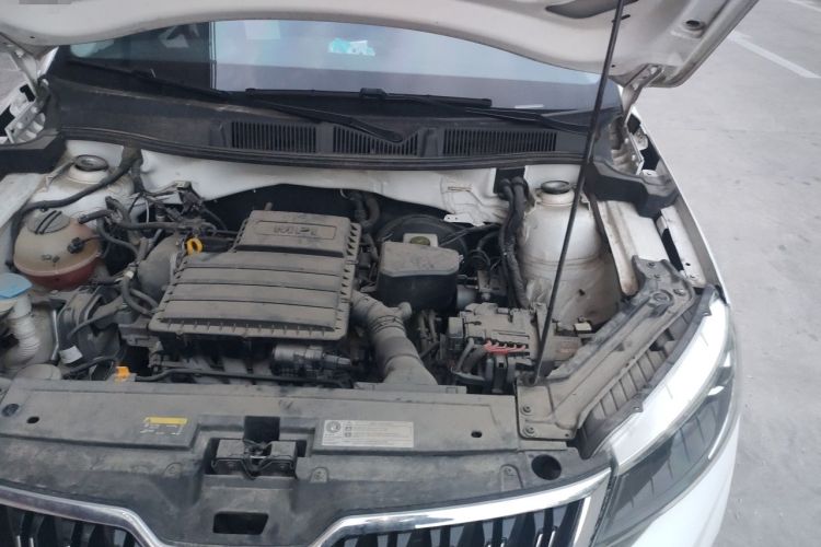 Used Skoda Kamiq 2020 1.5L Automatic Comfort Edition Engine Bay Left