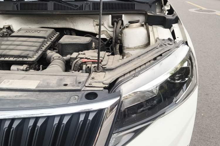 Used Skoda Kamiq 2020 1.5L Automatic Standard Edition Engine Bay Left