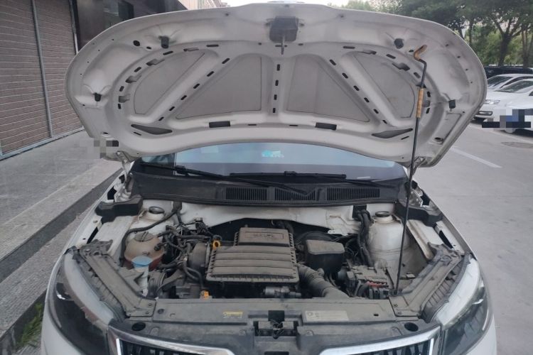 Used Skoda Kamiq 2020 1.5L Automatic Comfort Edition Engine Bay