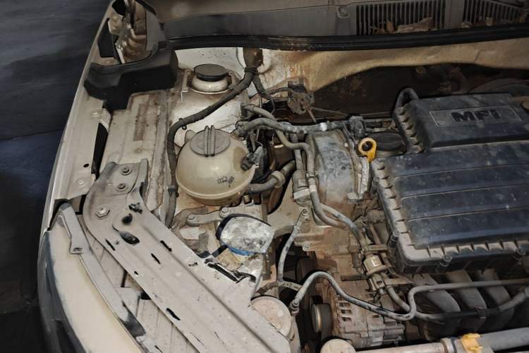 Used Skoda Kamiq 2020 1.5L Automatic Comfort Edition Engine Bay Right
