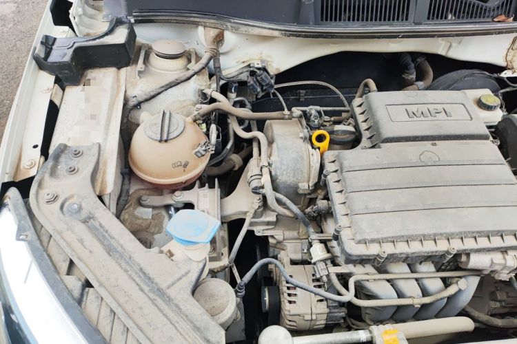 Used Skoda Kamiq 2020 1.5L Automatic Standard Edition Engine Bay Right