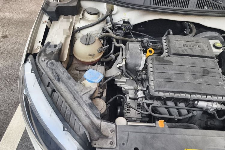 Used Skoda Kamiq 2020 1.5L Manual Comfort Edition Engine Bay Right