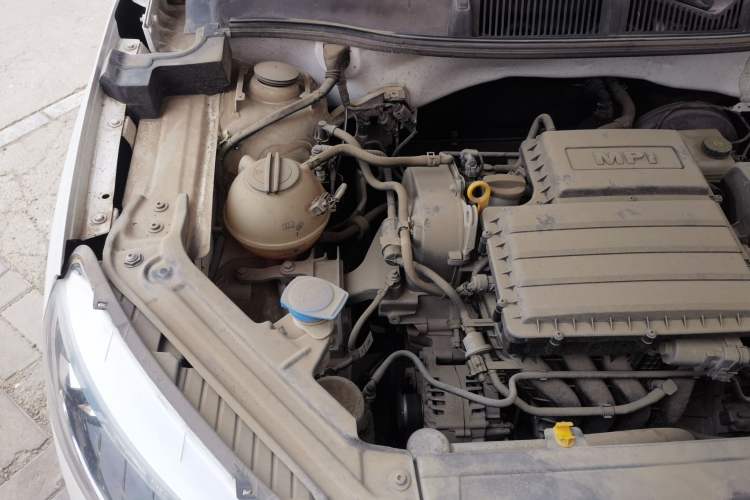 Used Skoda Kamiq 2020 1.5L Automatic Comfort Edition Engine Bay Right