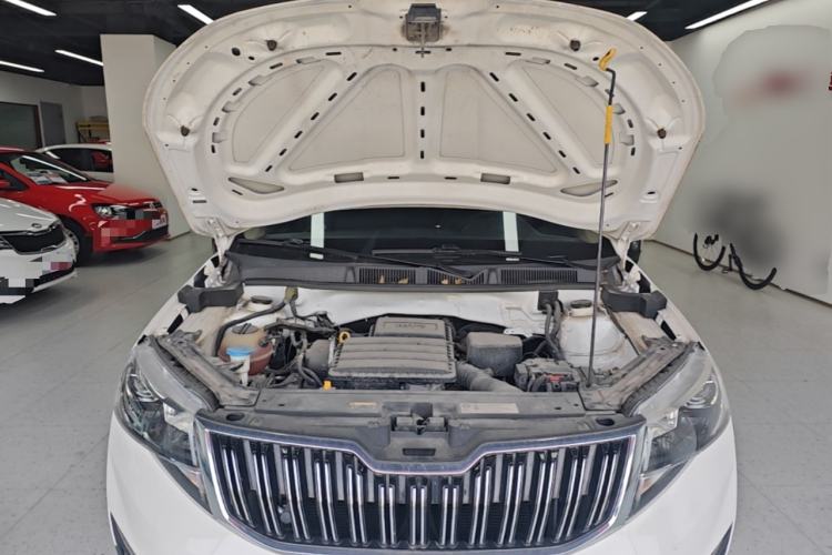 Used Skoda Kamiq 2020 1.5L Automatic Comfort Edition Engine Bay
