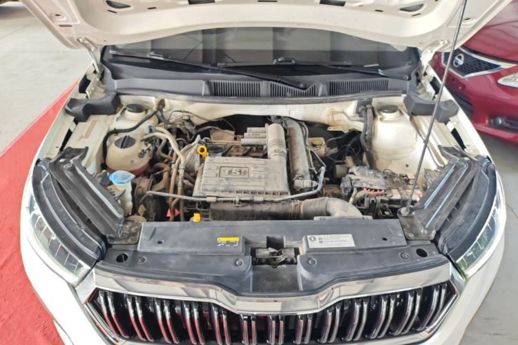 Used Skoda Kamiq 2020 Facelifted GT TSI 230 DSG Flagship Edition China VI Standard Engine Bay